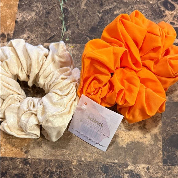 scunci Other - Scunci Vibrant Orange and Soft Cream Hair Scrunchies
